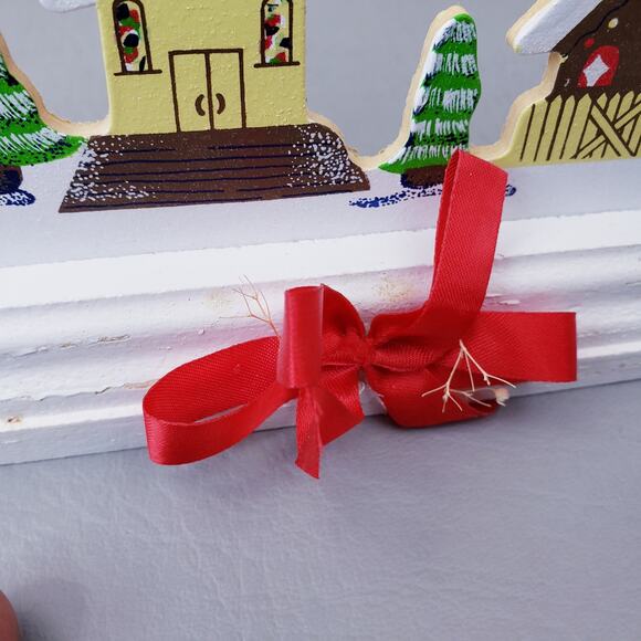 Vintage House of Lloyd Christmas Around the World Merry Christmas Taper Holder - Picture 9 of 16